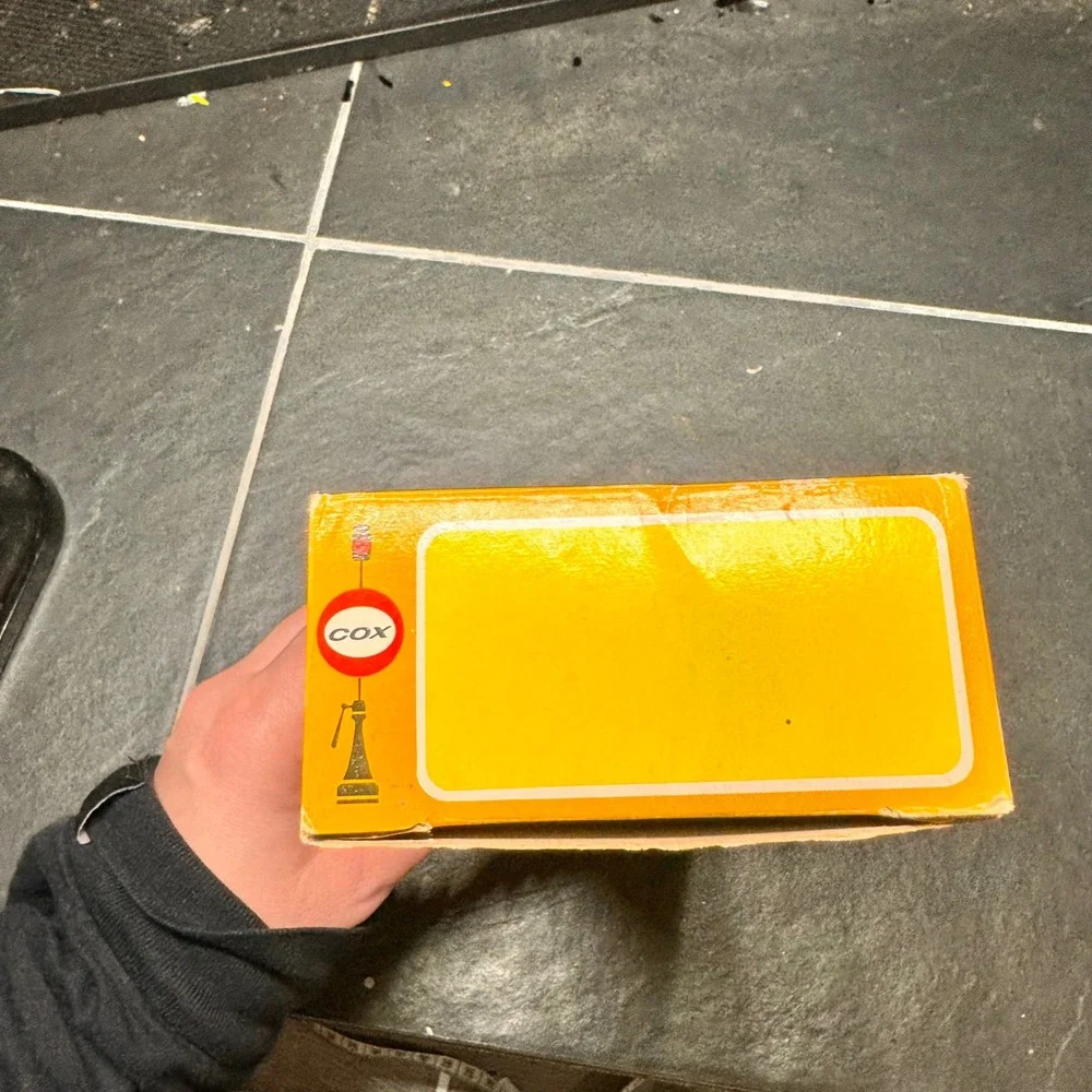 Vintage 70s Cox HO Scale Electric Trains CP Rail Box Car CP 355178 Silver Red‎